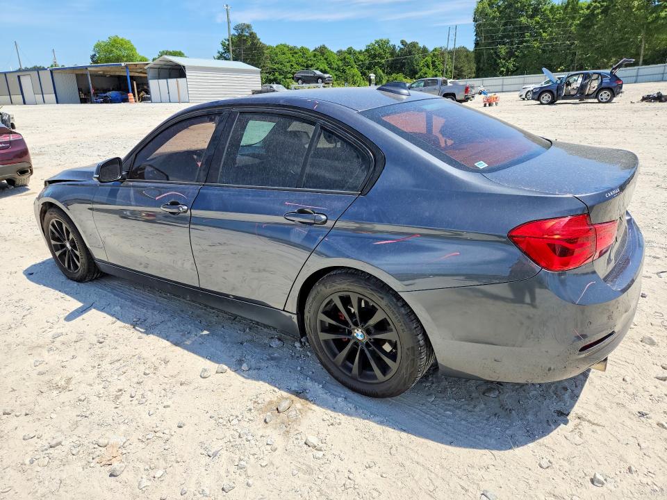 51083786 :رقم المزاد ، WBA8E1G51GNU10179 vin ، 2016 Bmw 320 مزاد بيع