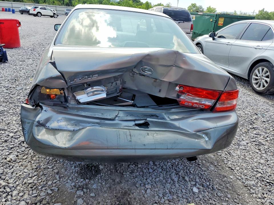 50562916 :رقم المزاد ، JT8BF28G3Y5101566 vin ، 2000 Lexus Es مزاد بيع