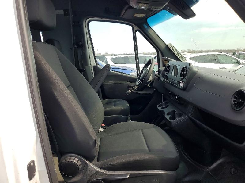 49085956 :رقم المزاد ، W1Y4NCHYXPT139054 vin ، 2023 Mercedes-benz Sprinter مزاد بيع