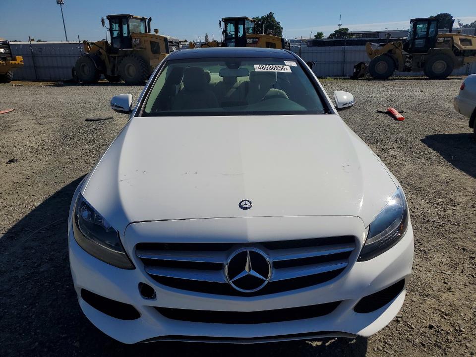 48536856 :رقم المزاد ، 55SWF4JBXHU229328 vin ، 2017 Mercedes-benz C مزاد بيع