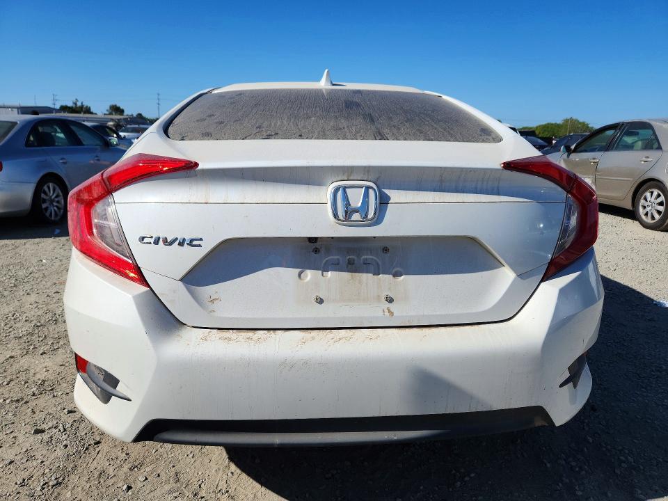 48085526 :رقم المزاد ، 2HGFC2F70JH542652 vin ، 2018 Honda Civic مزاد بيع