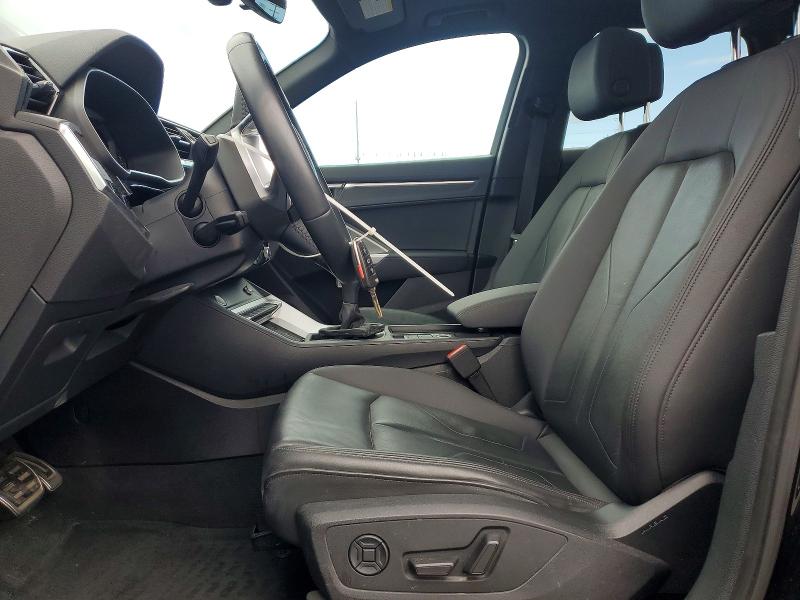 49763916 :رقم المزاد ، WA1DECF39L1024814 vin ، 2020 Audi Q3 مزاد بيع