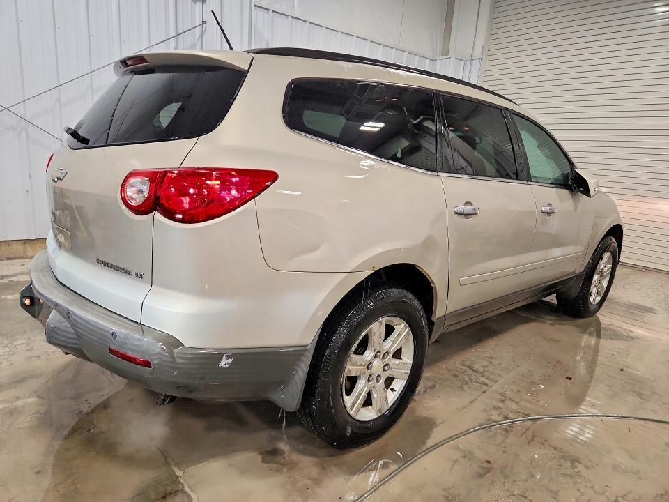 48429826 :رقم المزاد ، 1GNKRGED7BJ188927 vin ، 2011 Chevrolet Traverse مزاد بيع