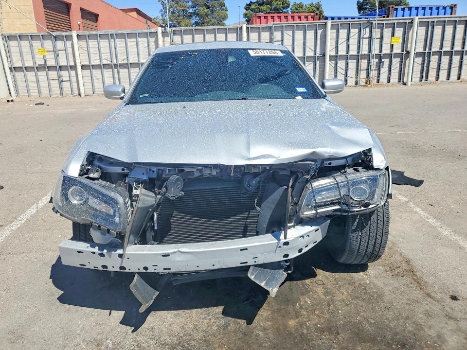 Продажа на аукционе авто 2022 Chrysler 300, vin: 2C3CCABG7NH236401, номер лота: 50177206