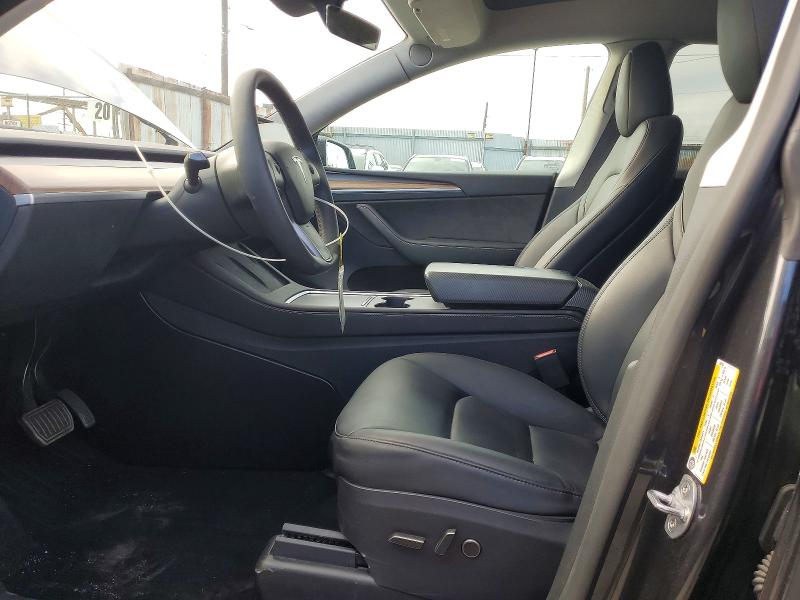 49761436 :رقم المزاد ، 7SAYGDED5SF249158 vin ، 2025 Tesla Model Y مزاد بيع