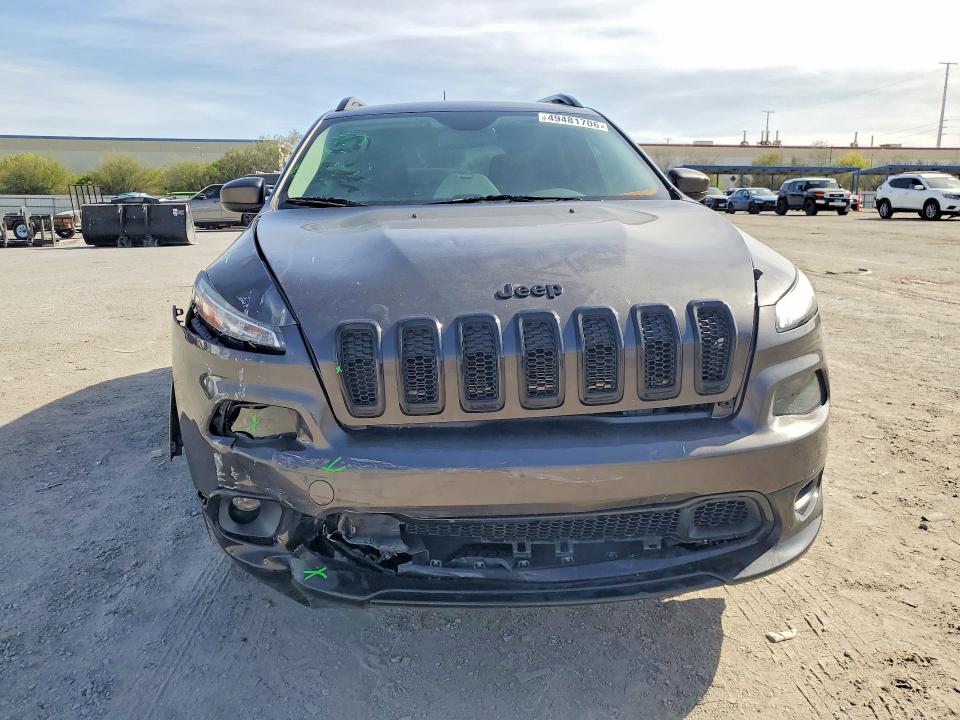 49481706 :رقم المزاد ، 1C4PJMCX1JD588710 vin ، 2018 Jeep Cherokee مزاد بيع