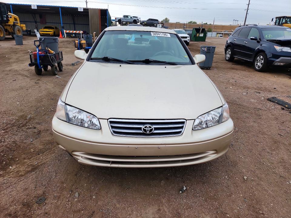2001 Toyota Camry მანქანა იყიდება აუქციონზე, vin: JT2BG22KX10570564, აუქციონის ნომერი: 50941196
