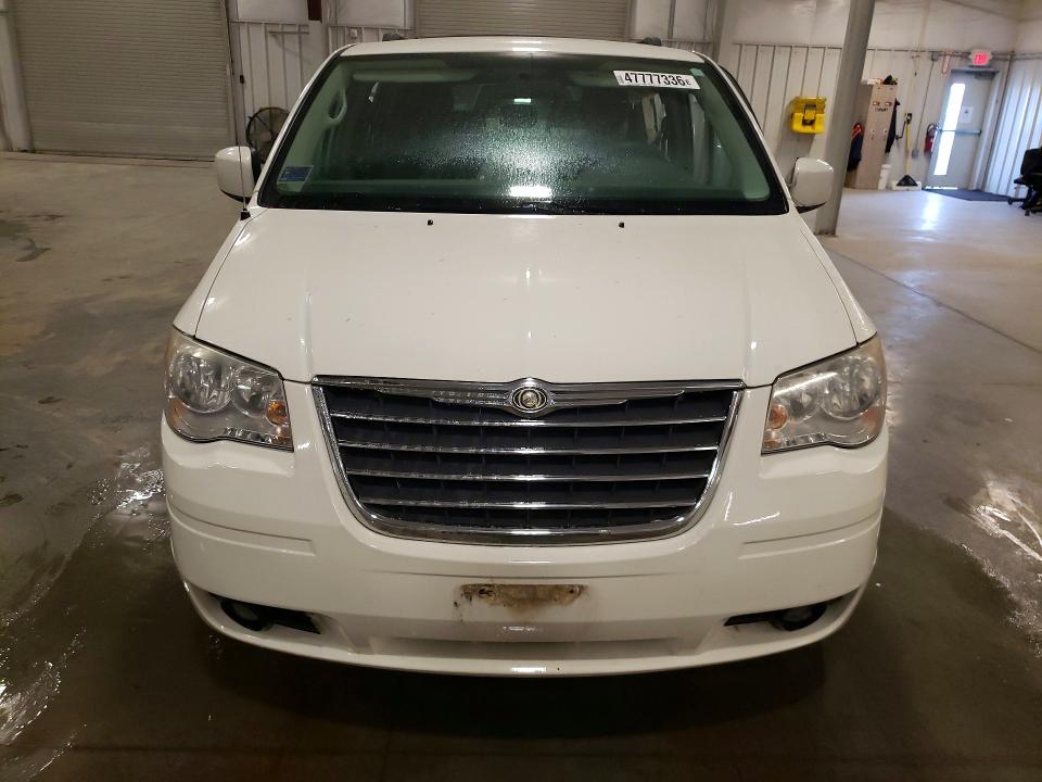 Продажа на аукционе авто 2010 Chrysler Town & Country, vin: 2A4RR5D14AR142642, номер лота: 47777336