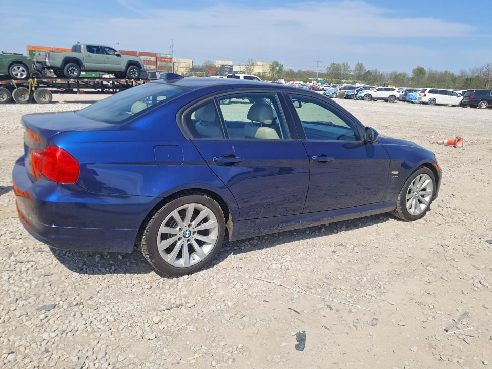 50812426 :رقم المزاد ، WBAPK7C58BA971735 vin ، 2011 Bmw 328 مزاد بيع