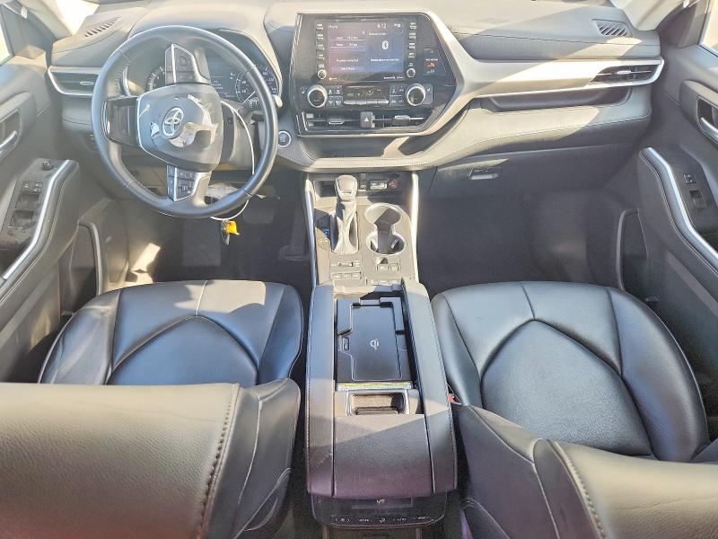 Продажа на аукционе авто 2021 Toyota Highlander, vin: 5TDGZRBH6MS130251, номер лота: 49512646