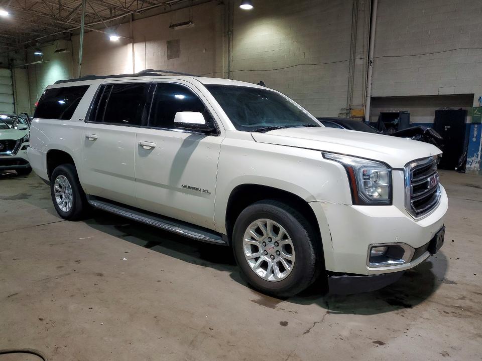 Продажа на аукционе авто 2015 Gmc Yukon Xl, vin: 1GKS2HKC4FR152574, номер лота: 49103716