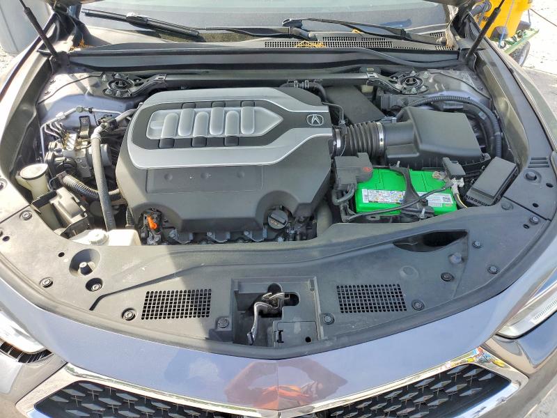 49639376 :رقم المزاد ، JH4KC1F56JC000365 vin ، 2018 Acura Rlx مزاد بيع