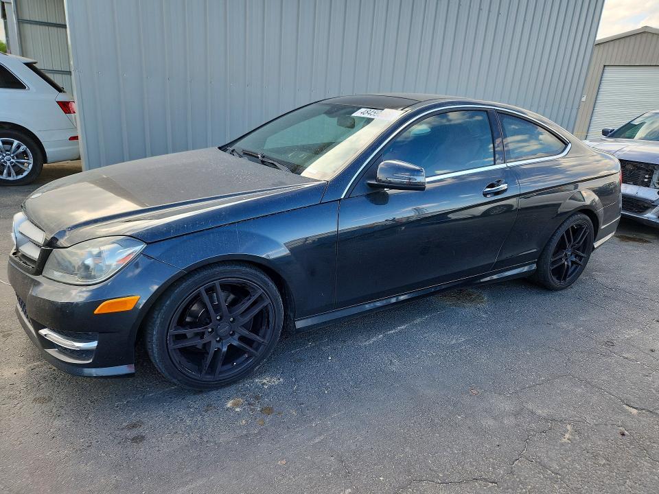 2013 Mercedes-benz C მანქანა იყიდება აუქციონზე, vin: WDDGJ4HB1DG044438, აუქციონის ნომერი: 48459666
