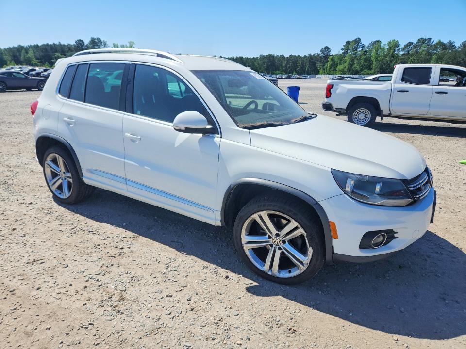 2016 Volkswagen Tiguan მანქანა იყიდება აუქციონზე, vin: WVGAV7AX3GW024712, აუქციონის ნომერი: 49825926