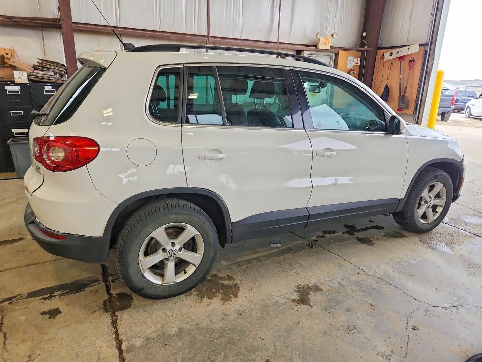 Aukcja sprzedaży 2011 Volkswagen Tiguan, vin: WVGBV7AX9BW511944, numer aukcji: 50459266