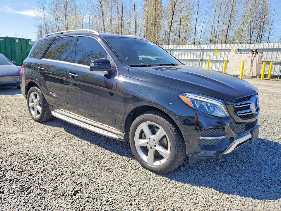 48692486 :رقم المزاد ، 4JGDA5JB5HA832821 vin ، 2017 Mercedes-benz Gle مزاد بيع
