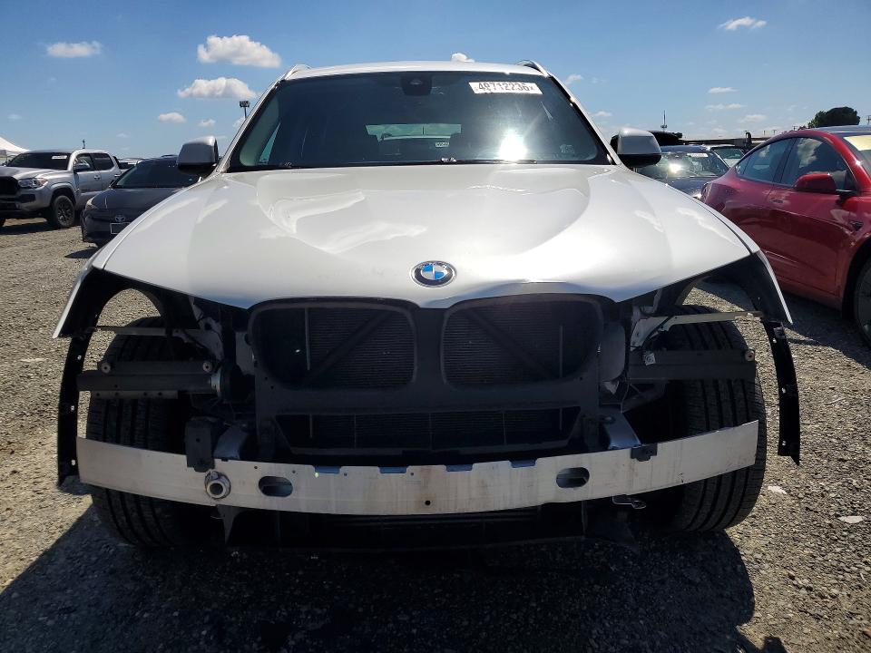 49712236 :رقم المزاد ، 5UXWX7C50H0S19363 vin ، 2017 Bmw X3 مزاد بيع