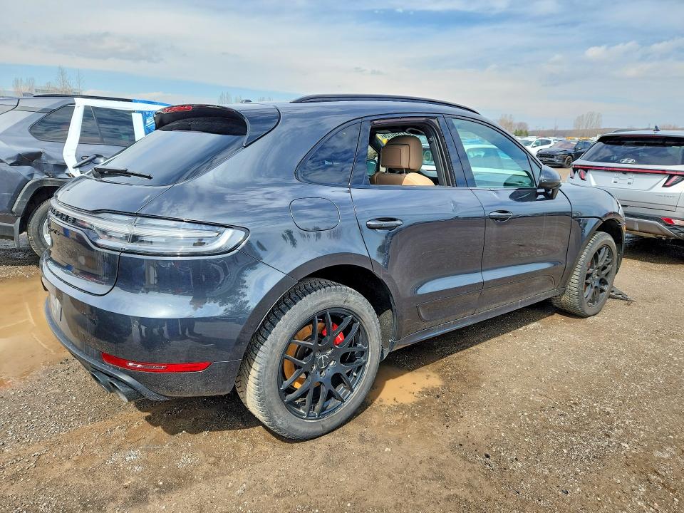 47599726 :رقم المزاد ، WP1AG2A59MLB52612 vin ، 2021 Porsche Macan Gts 4dr Awd مزاد بيع