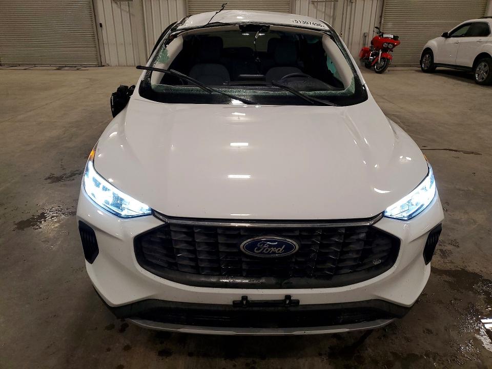 51307496 :رقم المزاد ، 1FMCU0GN4RUB10392 vin ، 2024 Ford Escape مزاد بيع