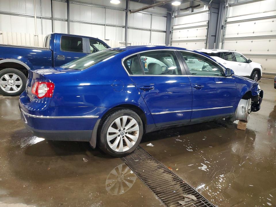 48439736 :رقم المزاد ، WVWJK73C38P090793 vin ، 2008 Volkswagen Passat مزاد بيع