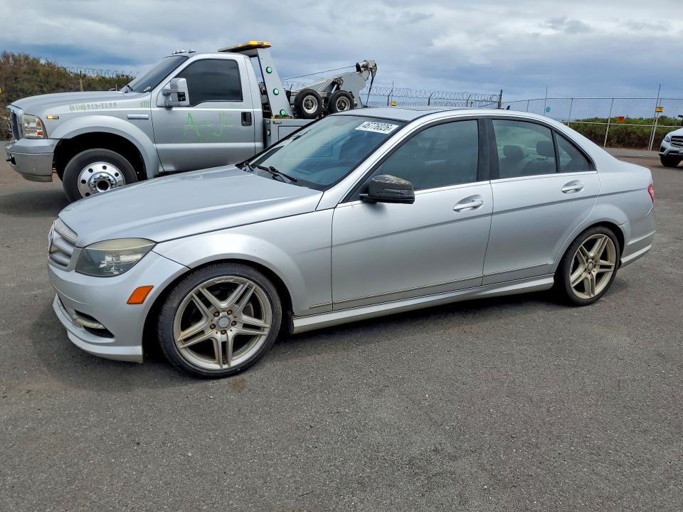 2011 Mercedes-benz C მანქანა იყიდება აუქციონზე, vin: WDDGF5EB8BR154223, აუქციონის ნომერი: 46776026