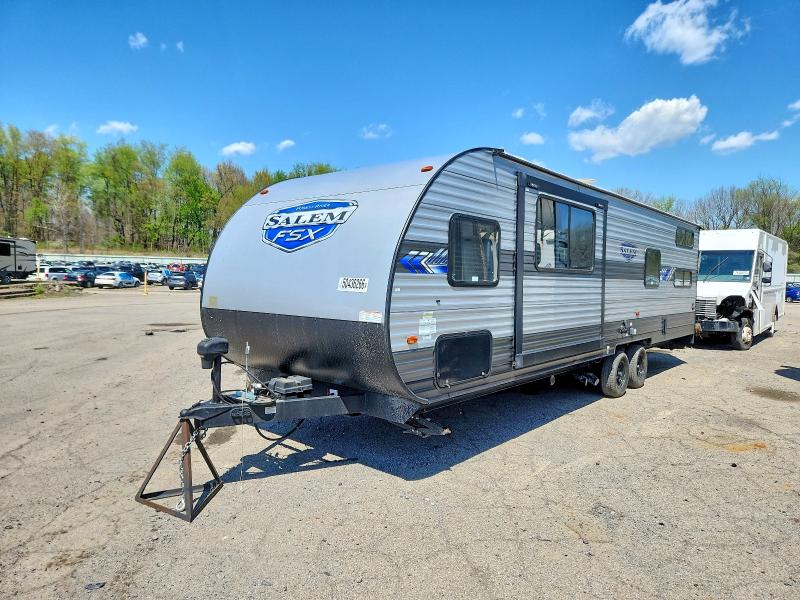 50436266 :رقم المزاد ، 5ZT2SMTB6NG073667 vin ، 2022 Salem Trailers مزاد بيع