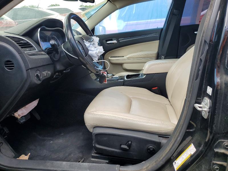 47317196 :رقم المزاد ، 2C3CCAAG9LH121989 vin ، 2020 Chrysler 300 مزاد بيع