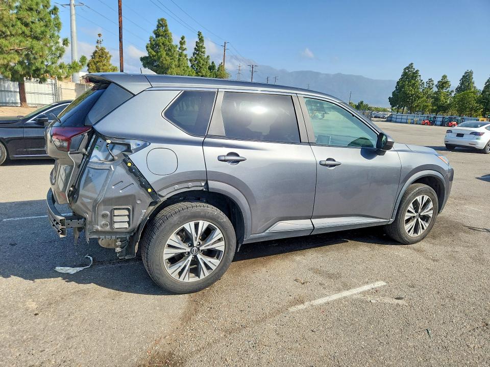 50346036 :رقم المزاد ، 5N1BT3BA7PC827313 vin ، 2023 Nissan Rogue مزاد بيع