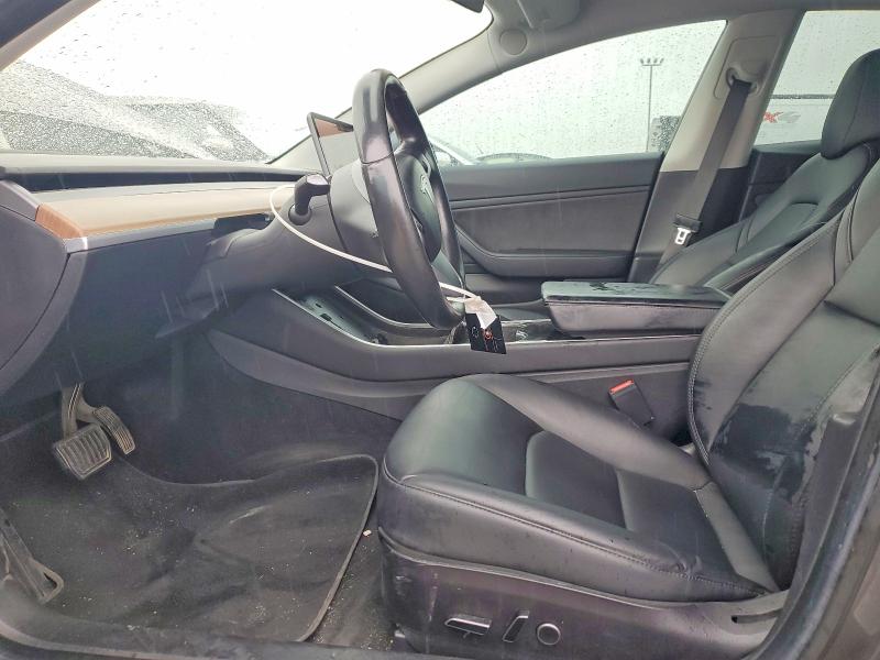 49514546 :رقم المزاد ، 5YJ3E1EA6JF044920 vin ، 2018 Tesla Model 3 مزاد بيع