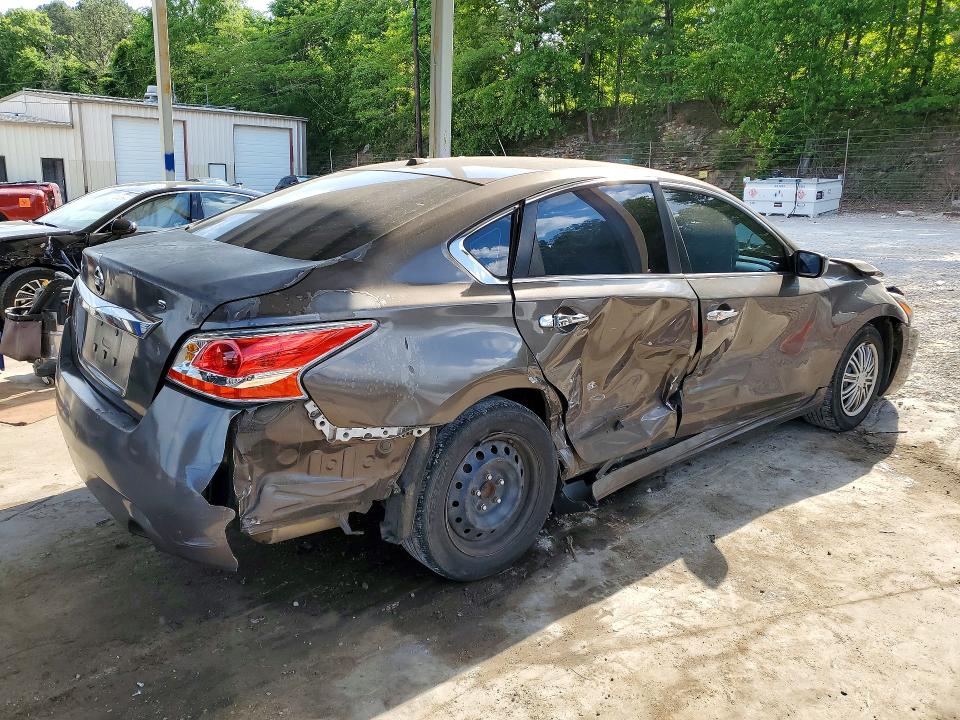 Продажа на аукционе авто 2015 Nissan Altima, vin: 1N4AL3AP4FN407443, номер лота: 50823646