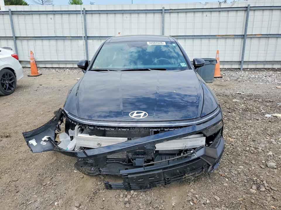 Продажа на аукционе авто 2024 Hyundai Sonata, vin: KMHL54JC8RA373627, номер лота: 50984526