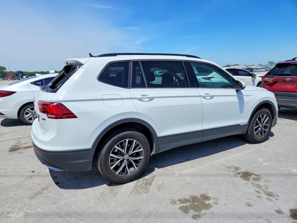 Aukcja sprzedaży 2021 Volkswagen Tiguan, vin: 3VV0B7AX5MM021140, numer aukcji: 51812426