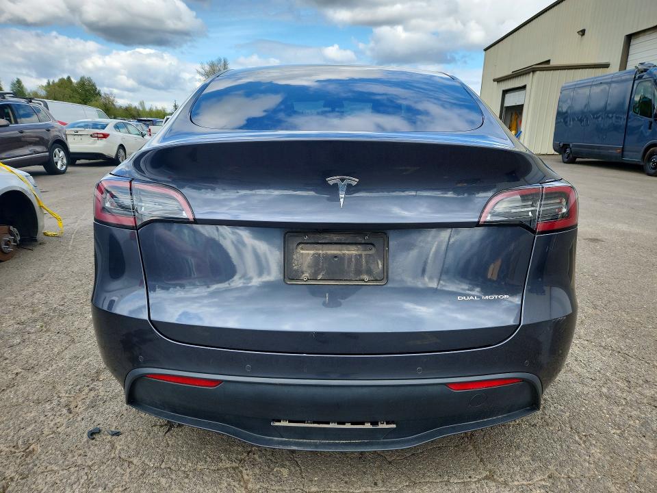 Продажа на аукционе авто 2020 Tesla Model Y, vin: 5YJYGDEE9LF018870, номер лота: 49642406