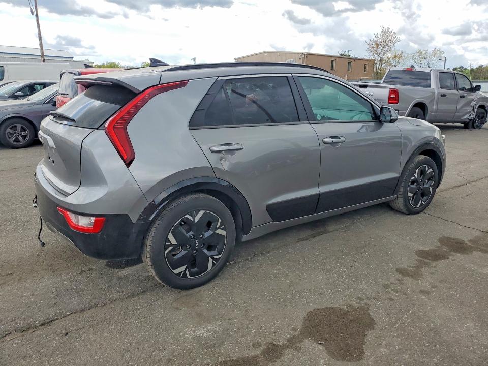 Продажа на аукционе авто 2024 Kia Niro Ev, vin: KNDCR3L11R5107132, номер лота: 50137766