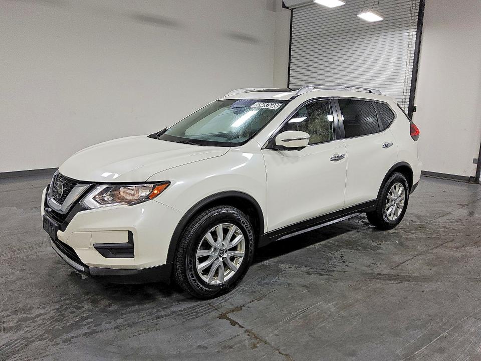 48467646 :رقم المزاد ، JN8AT2MV1JW344811 vin ، 2018 Nissan Rogue مزاد بيع