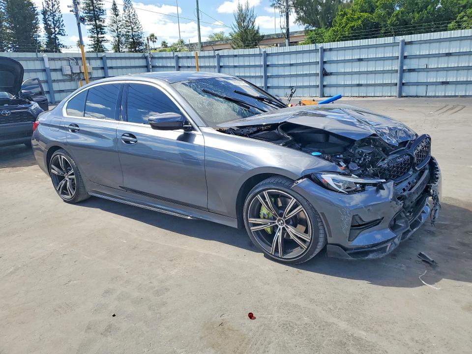 50004196 :رقم المزاد ، 3MW5R1J08N8C32565 vin ، 2022 Bmw 330i مزاد بيع