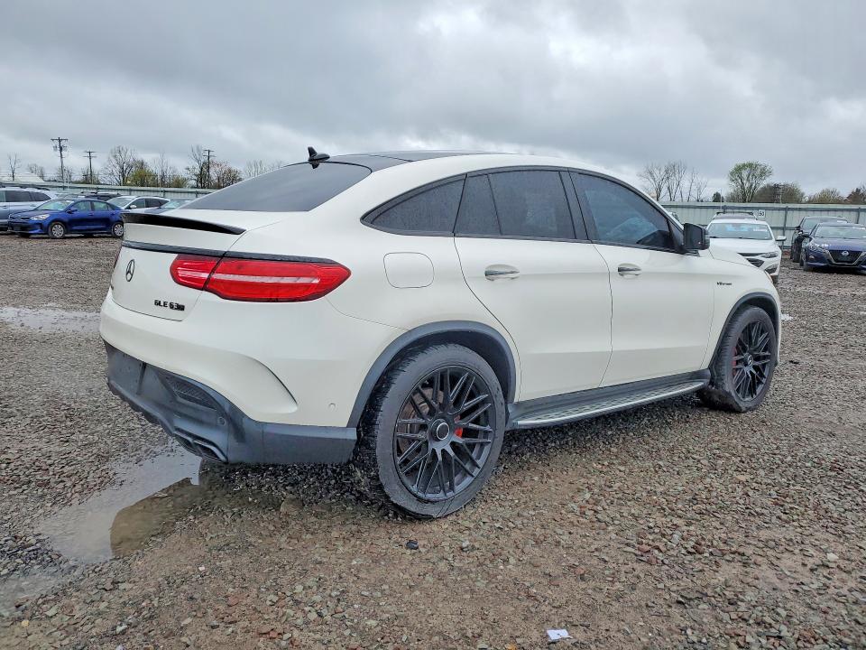 52063636 :رقم المزاد ، 4JGED7FB7HA068292 vin ، 2017 Mercedes-benz Gle Coupe مزاد بيع