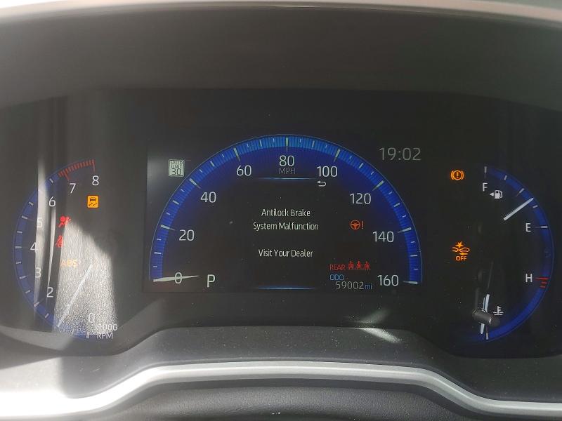 Продаж на аукціоні авто 2022 Toyota Corolla, vin: JTNC4MBE7N3188809, номер лоту: 50006886