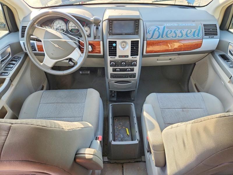 50793986 :رقم المزاد ، 2A8HR54109R606810 vin ، 2009 Chrysler Town & Cntry مزاد بيع