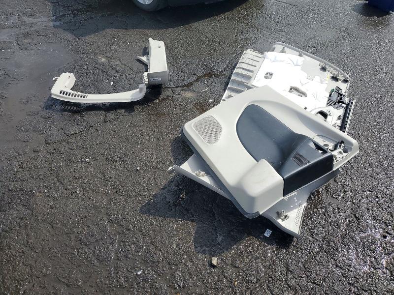 49891226 :رقم المزاد ، 2C4RC1BG5MR588908 vin ، 2021 Chrysler Pacifica مزاد بيع