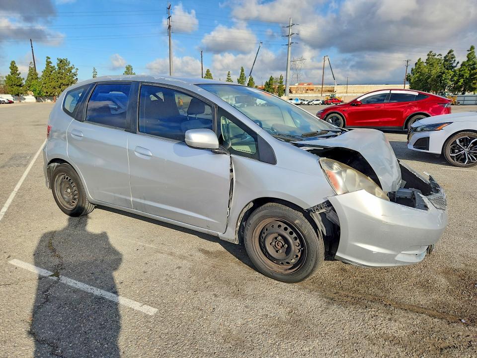 Продаж на аукціоні авто 2013 Honda Fit, vin: JHMGE8H34DC078152, номер лоту: 50901196