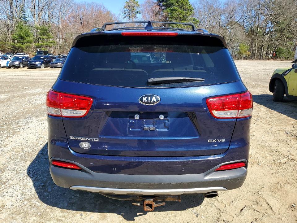 Продаж на аукціоні авто 2017 Kia Sorento, vin: 5XYPHDA53HG248001, номер лоту: 47663546