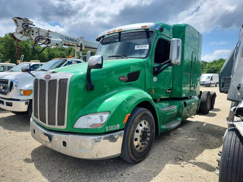 2016 Peterbilt 579 მანქანა იყიდება აუქციონზე, vin: 1XPBDP9X5GD323810, აუქციონის ნომერი: 49278746
