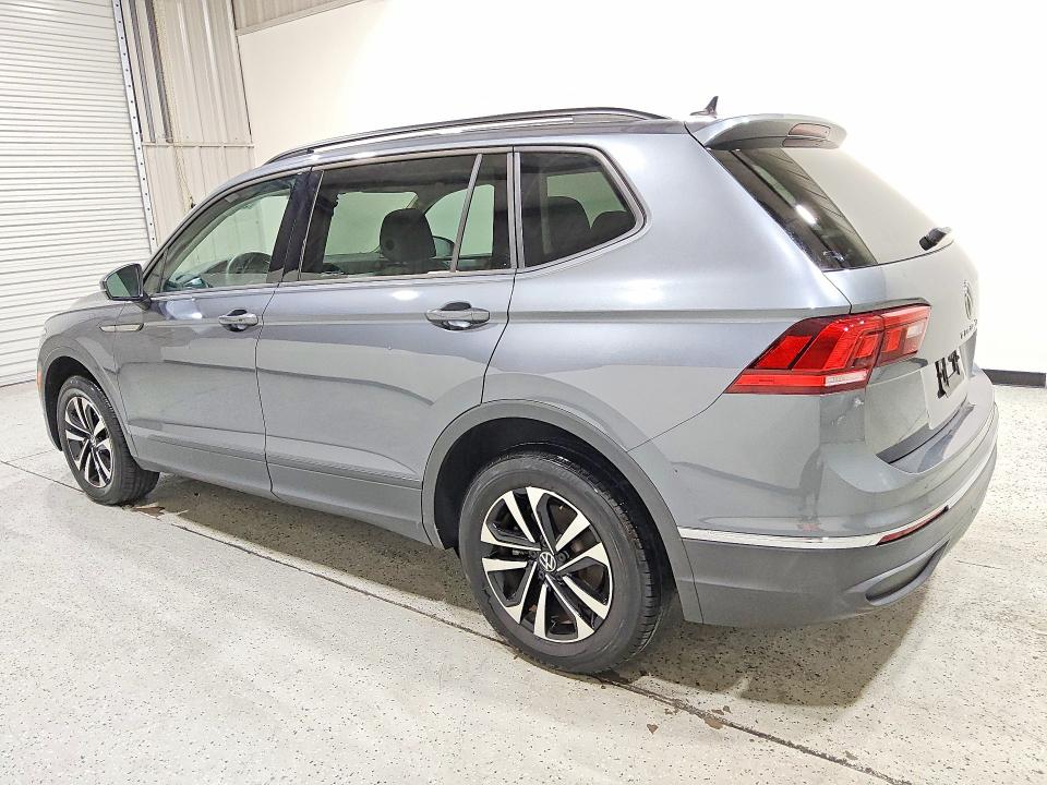 Продажа на аукционе авто 2022 Volkswagen Tiguan, vin: 3VV1B7AX4NM006408, номер лота: 49323126