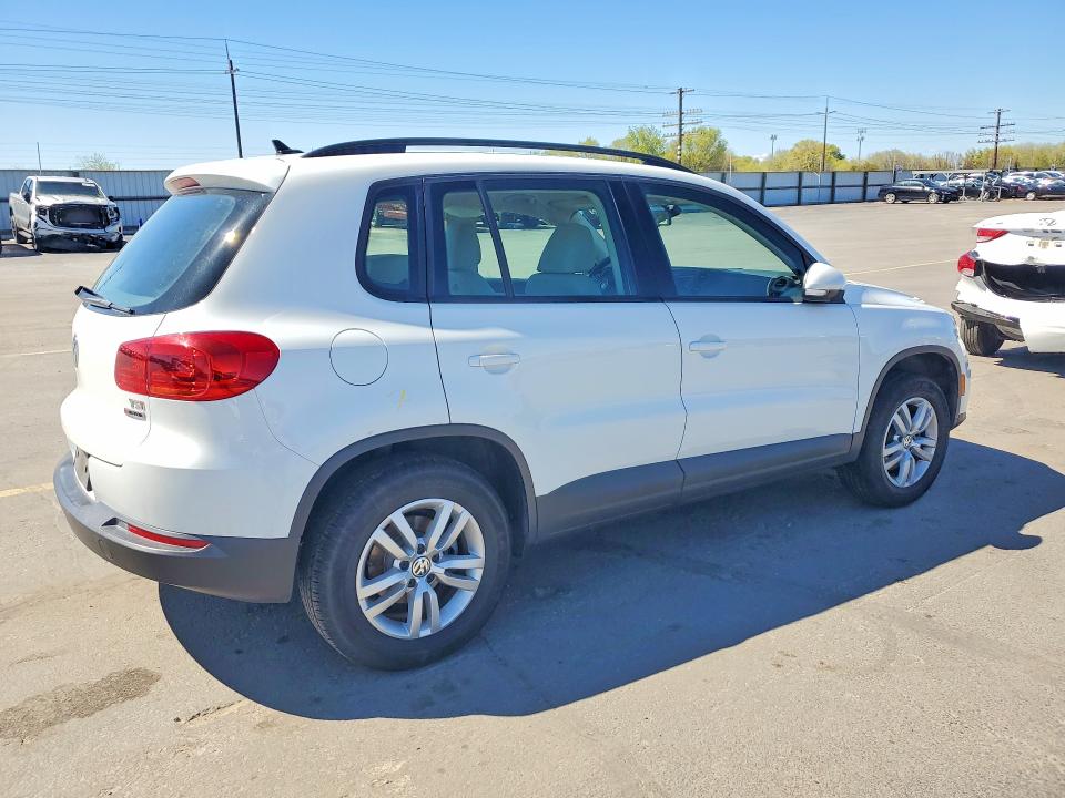 48177166 :رقم المزاد ، WVGBV7AX5HK022845 vin ، 2017 Volkswagen Tiguan مزاد بيع