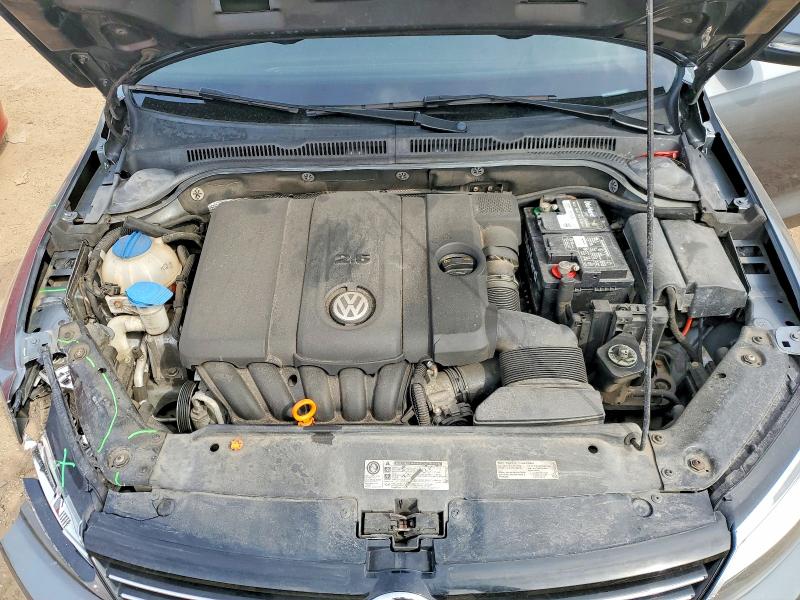 2013 Volkswagen Jetta მანქანა იყიდება აუქციონზე, vin: 3VWDX7AJXDM257888, აუქციონის ნომერი: 48915346