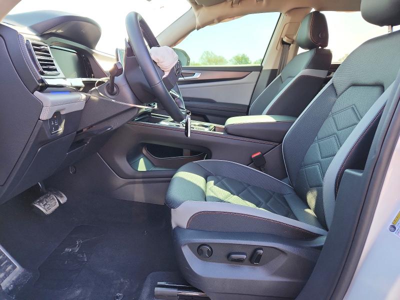 51884406 :رقم المزاد ، 1V2CR2CA0SC557378 vin ، 2025 Volkswagen Atlas مزاد بيع