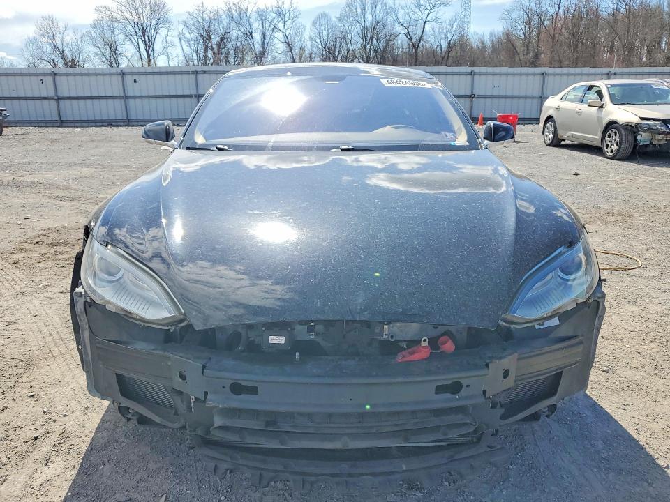 Продажа на аукционе авто 2014 Tesla Model S, vin: 5YJSA1H19EFP40177, номер лота: 48424906