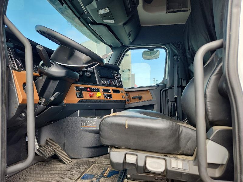 Продажа на аукционе авто 2025 Freightliner Cascadia 126, vin: 3AKJHHDV1SSVY2593, номер лота: 51322946