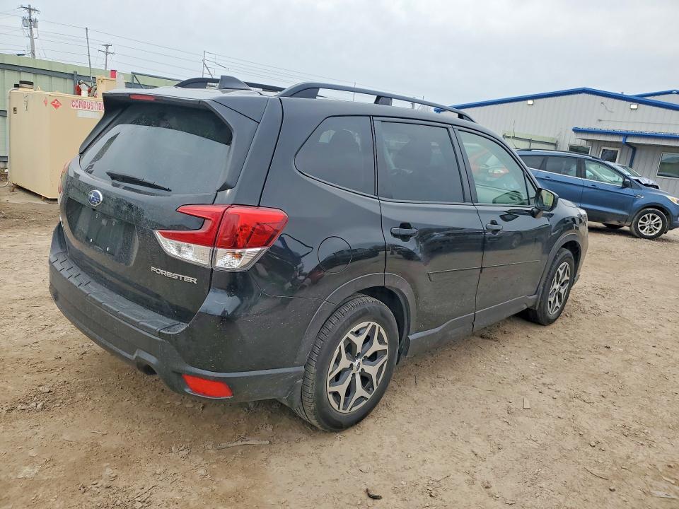 Продажа на аукционе авто 2021 Subaru Forester, vin: JF2SKAJC2MH449318, номер лота: 49458816